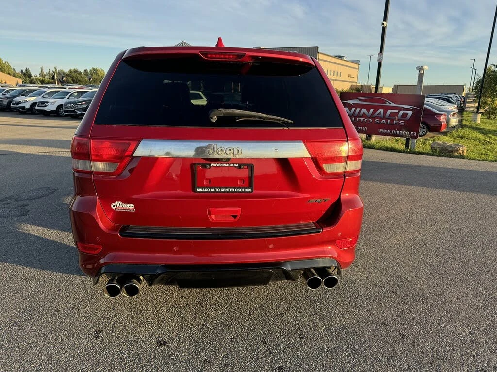Jeep Grand cherokee SRT* DISTRONIC* ОБДУВАНЕ* ПАНОРАМА* ПОДГРЕВ - изображение 5