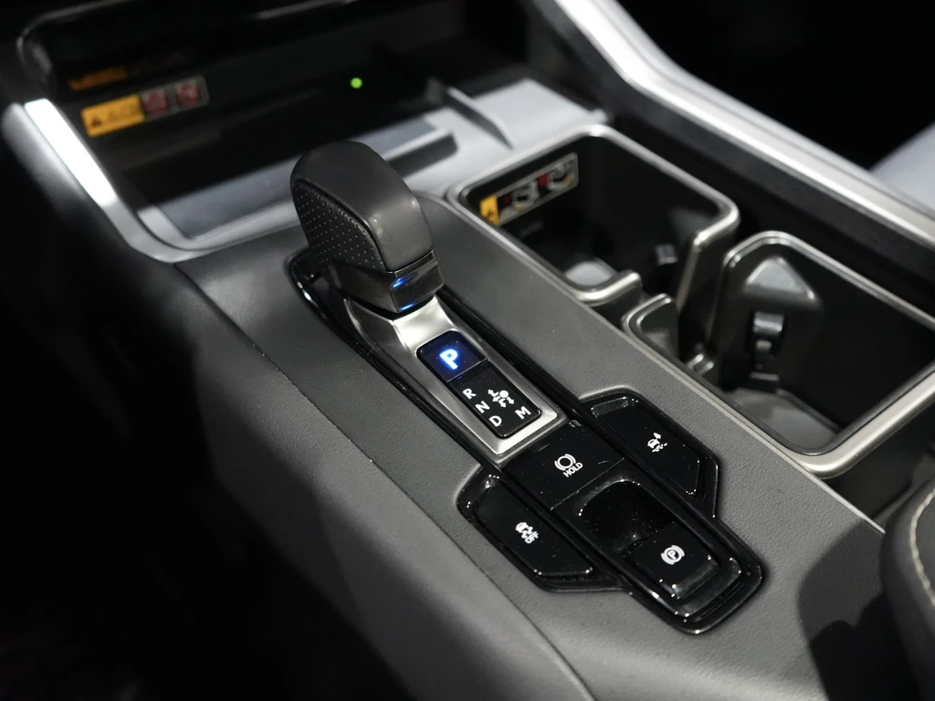 Lexus TX 350 500H/AWD/АВТОКРЕДИТИРАНЕ - изображение 10