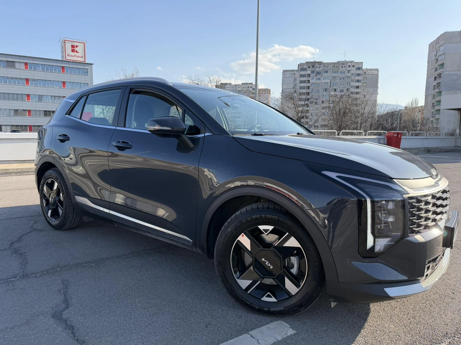 Kia Sportage 2025 �. 1.6T 2WD Comfort + 7 ������ �������� | Mobile.bg � ����������� 2