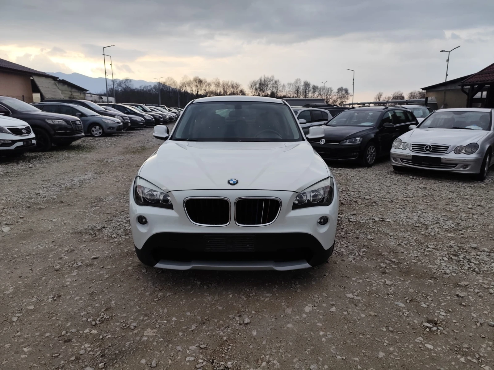 BMW X1 2.0 дизел Италия, снимка 2 - Автомобили и джипове - 53974927