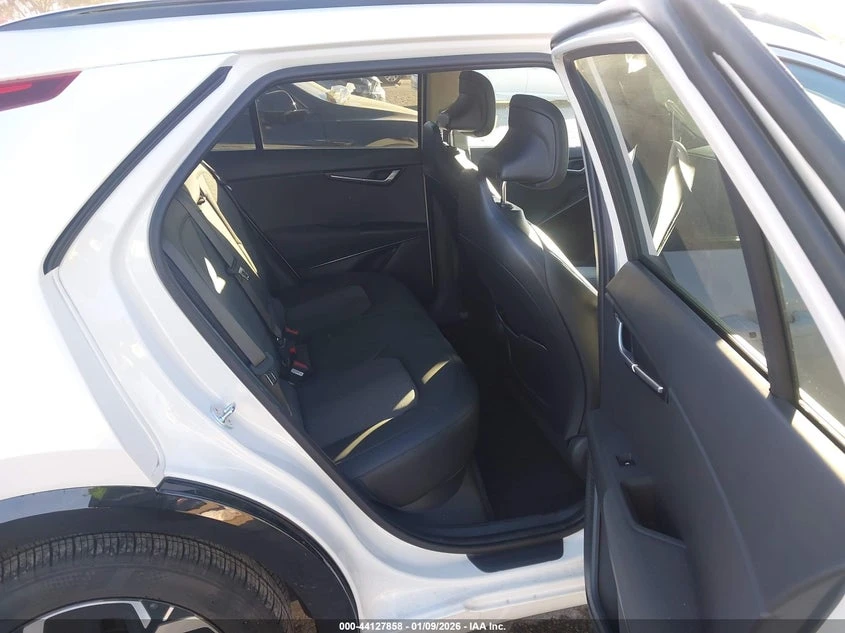 Kia Niro EV Wind, снимка 9 - Автомобили и джипове - 54034355