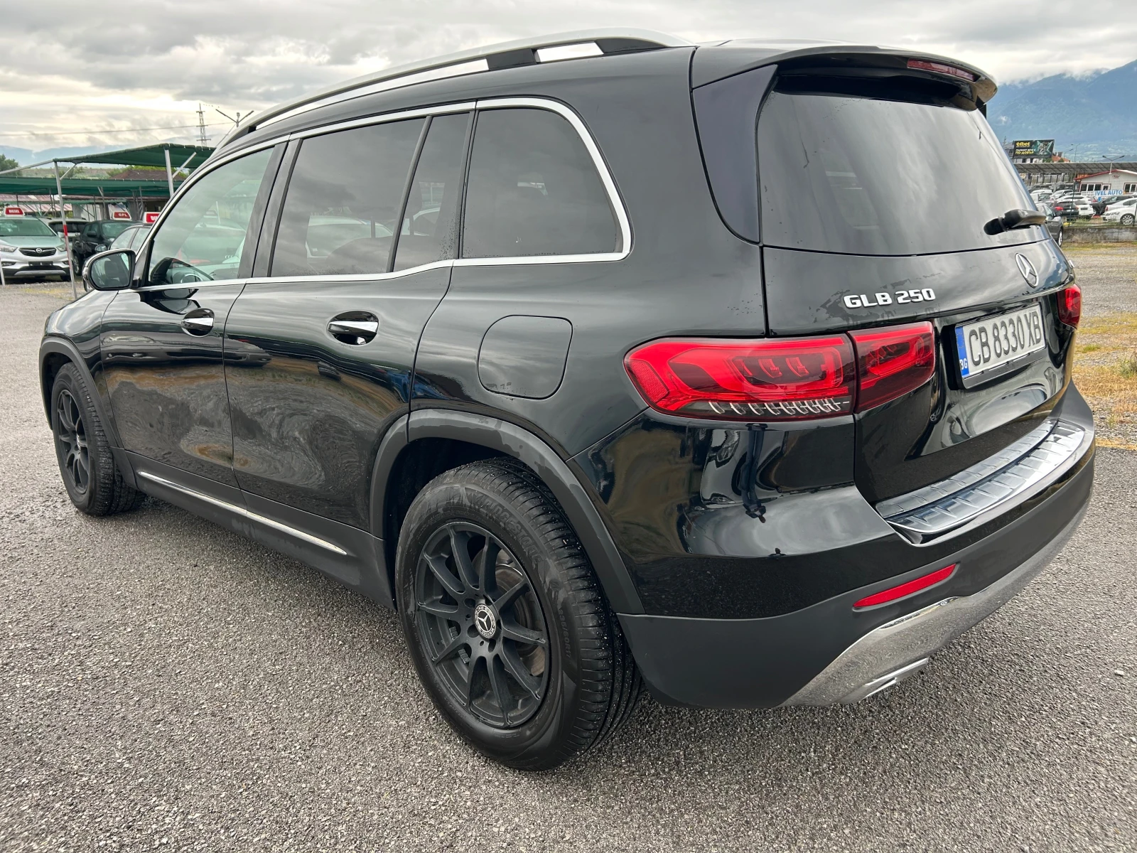 Mercedes-Benz GLB 250 4 MATIC, снимка 5 - Автомобили и джипове - 54750992