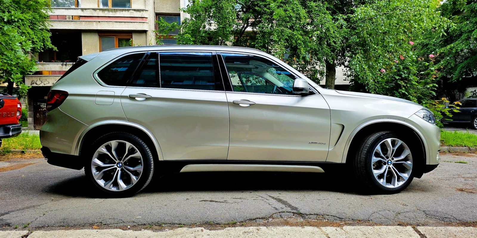 BMW X5 40d.INDIVIDUAL.PURE EXCELLENCE.HК.6+ 1.PANO.360 , снимка 2 - Автомобили и джипове - 54943007