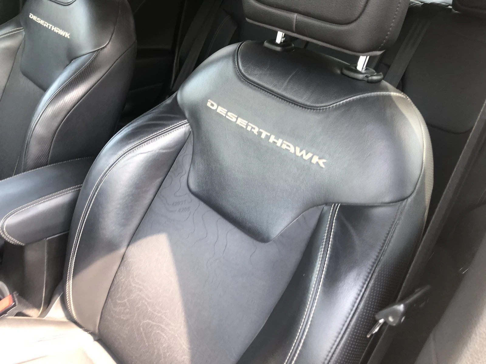 Jeep Renegade 2.0d, снимка 13 - Автомобили и джипове - 55127583