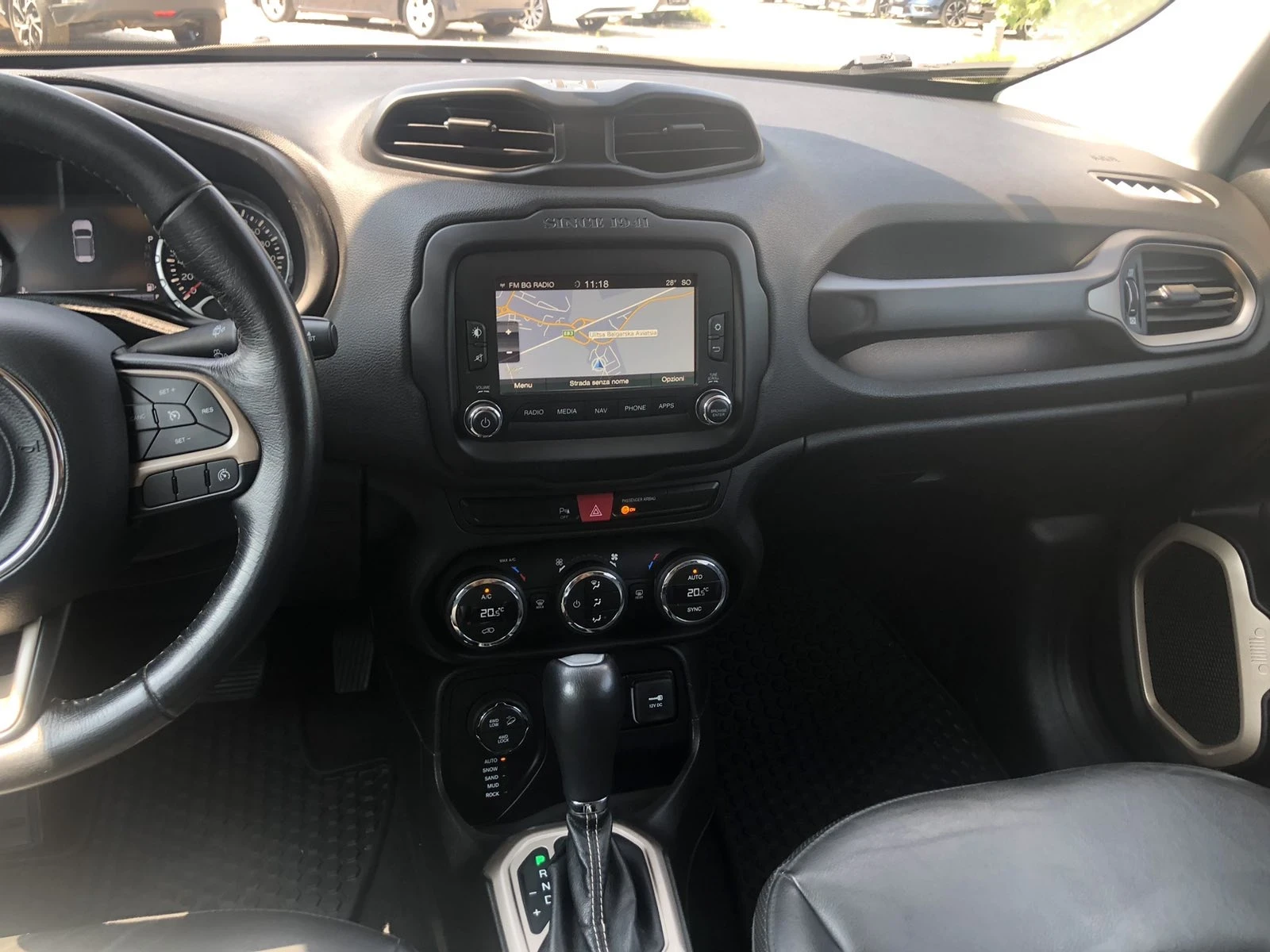 Jeep Renegade 2.0d, снимка 14 - Автомобили и джипове - 55127583