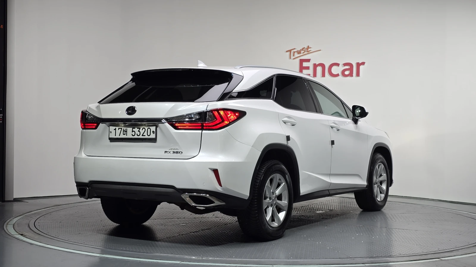 Lexus RX ЕЛ. БАГАЖНИК* BLIND SPOT* ЛЮК* КРАЙНА ЦЕНА, снимка 2 - Автомобили и джипове - 55367126