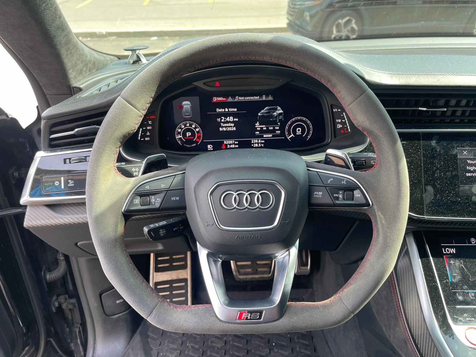 Audi RSQ8 * 4.0 TFSI quattro * ДИСТРОНИК * ОБДУХВАНЕ * ПАНО, снимка 5 - Автомобили и джипове - 56010301
