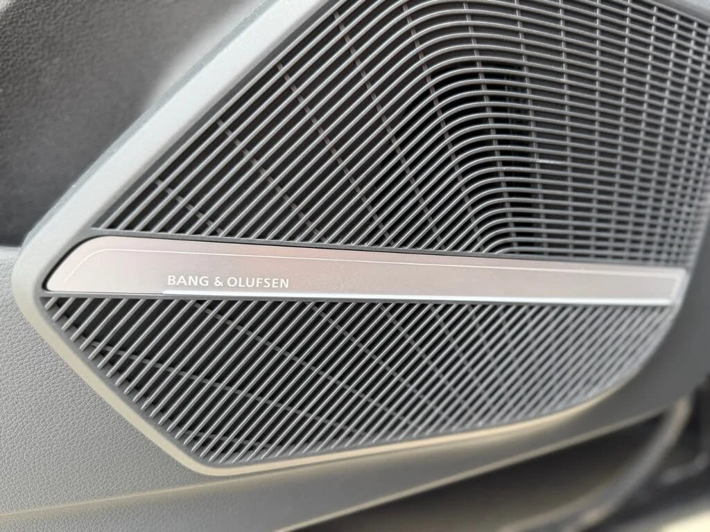 Audi SQ5 Technik AWD | Bang & Olufsen, снимка 12 - Автомобили и джипове - 56151135