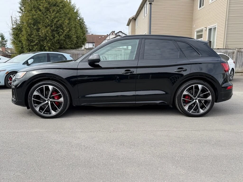 Audi SQ5 Technik AWD | Bang & Olufsen, снимка 2 - Автомобили и джипове - 56151135