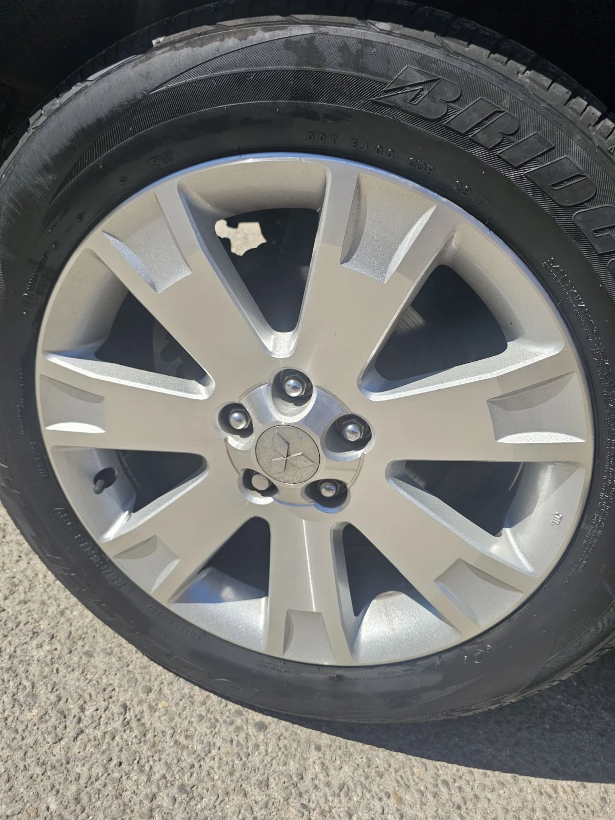 Mitsubishi Outlander 2.4* , 4х4* Газова уредба, снимка 13 - Автомобили и джипове - 56217287