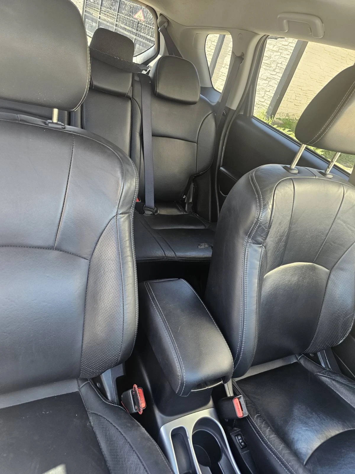 Mitsubishi Outlander 2.4* , 4х4* Газова уредба, снимка 14 - Автомобили и джипове - 56217287