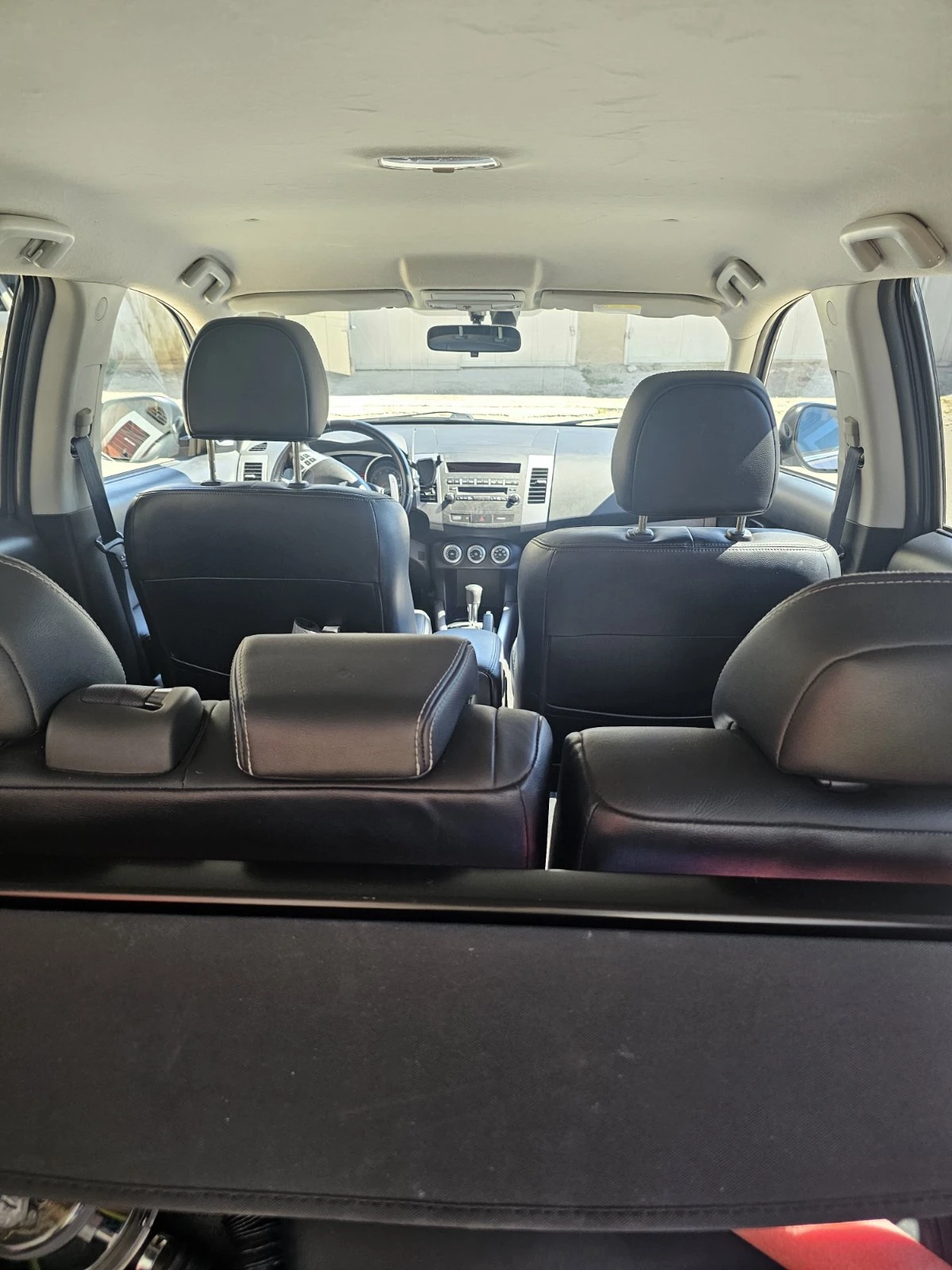 Mitsubishi Outlander 2.4* , 4х4* Газова уредба, снимка 11 - Автомобили и джипове - 56217287