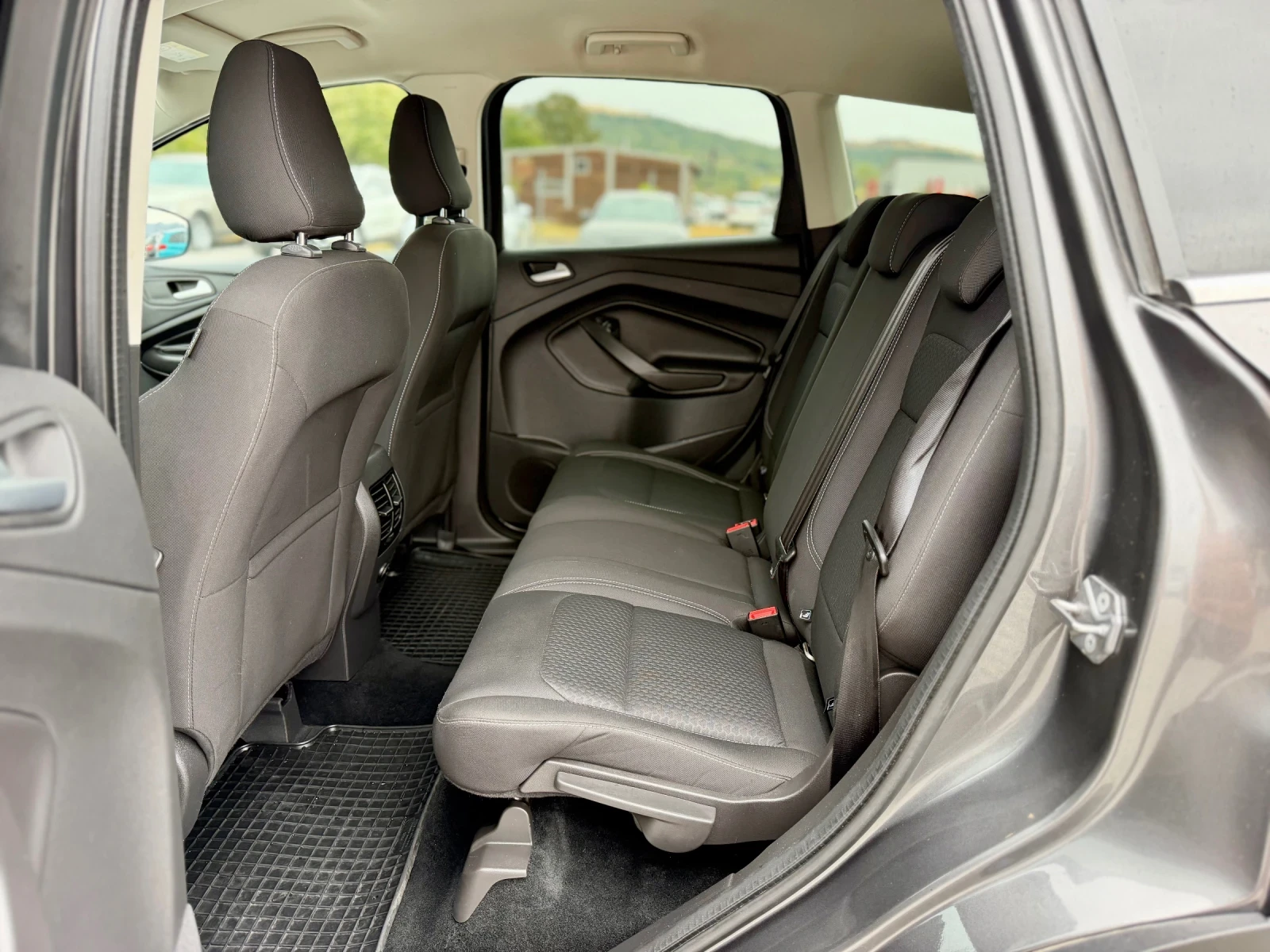 Ford Kuga 1.5 Ecoboost * Нов внос* * 84.000Км* , снимка 13 - Автомобили и джипове - 56226196