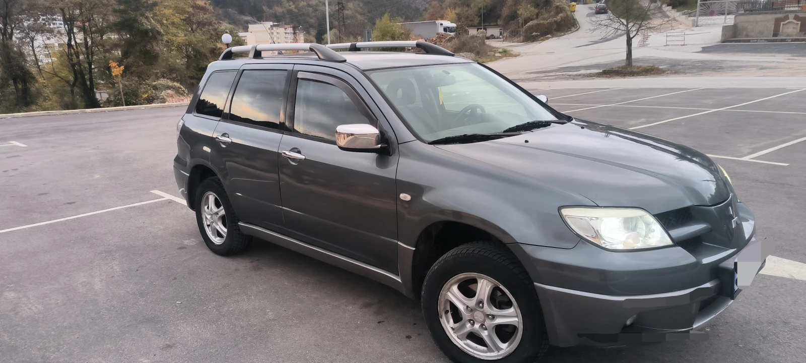Mitsubishi Outlander, снимка 4 - Автомобили и джипове - 56665357