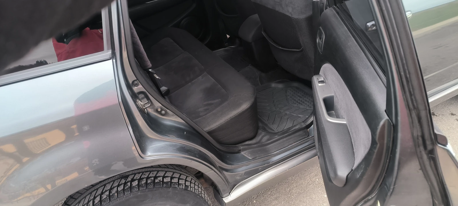 Mitsubishi Outlander, снимка 13 - Автомобили и джипове - 56665357