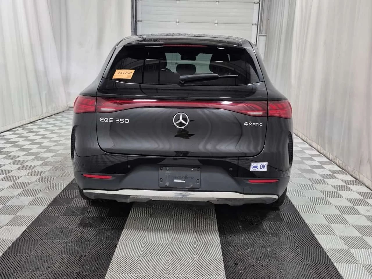 Mercedes-Benz EQE, снимка 17 - Автомобили и джипове - 56685312