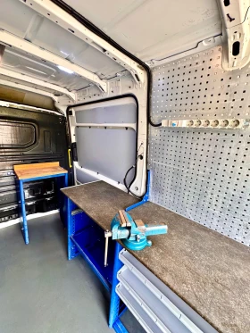 VW Crafter 2.0 TDI, Клима, Голямата Навигация! EURO 6, ТОП !, снимка 11