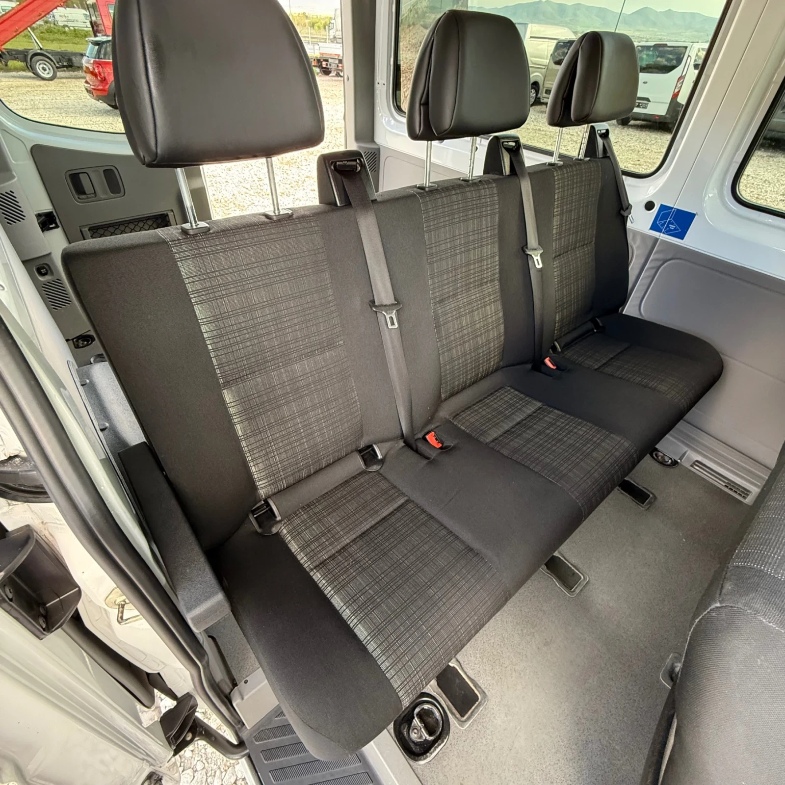 Mercedes-Benz Sprinter 313 9-МЕСТЕН-КЛИМА-ПЕЧКА-ЕВРО6 - изображение 10