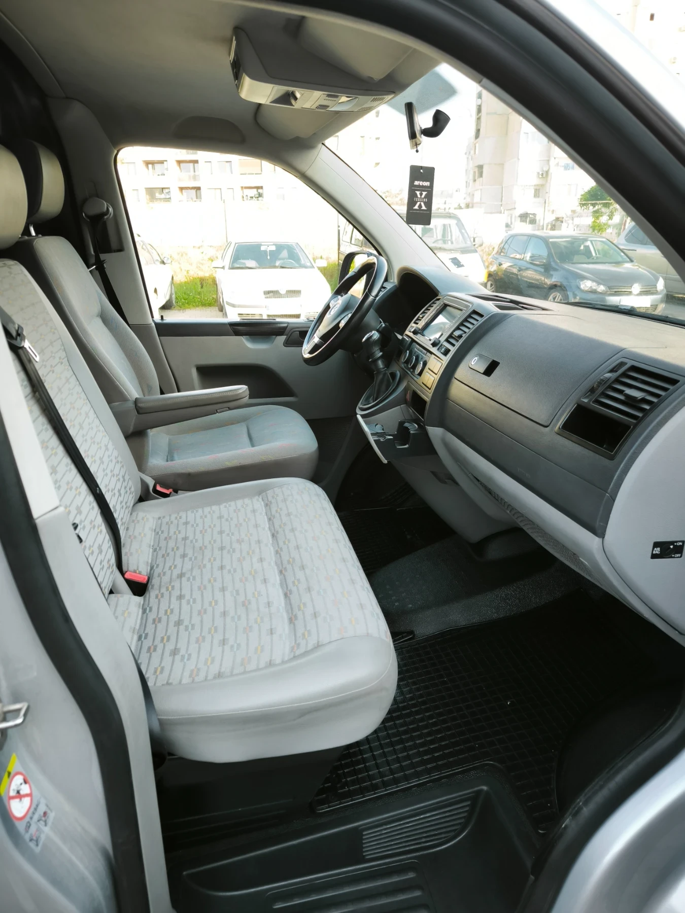 VW Transporter 2.0, снимка 9 - Бусове и автобуси - 54386453
