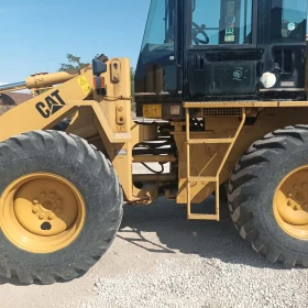 Челен товарач Cat 910G * 4Х4 * КЛИМАТИК * ТОП СЪСТОЯНИЕ * , снимка 9