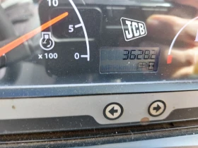 Телескопични товарачи JCB TH525-60, снимка 10