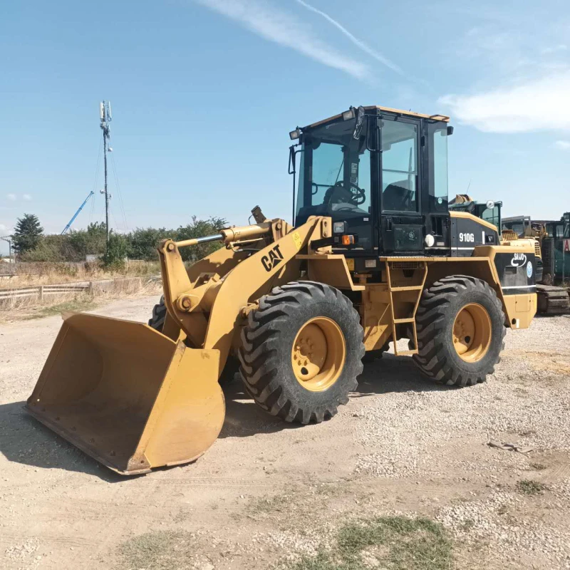 Челен товарач Cat 910G - НАЛИЧЕН - 1300 моточаса!!!, снимка 3 - Индустриална техника - 45821873