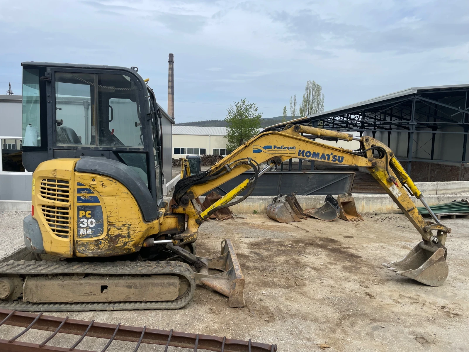 Багер Komatsu PC30 - изображение 2