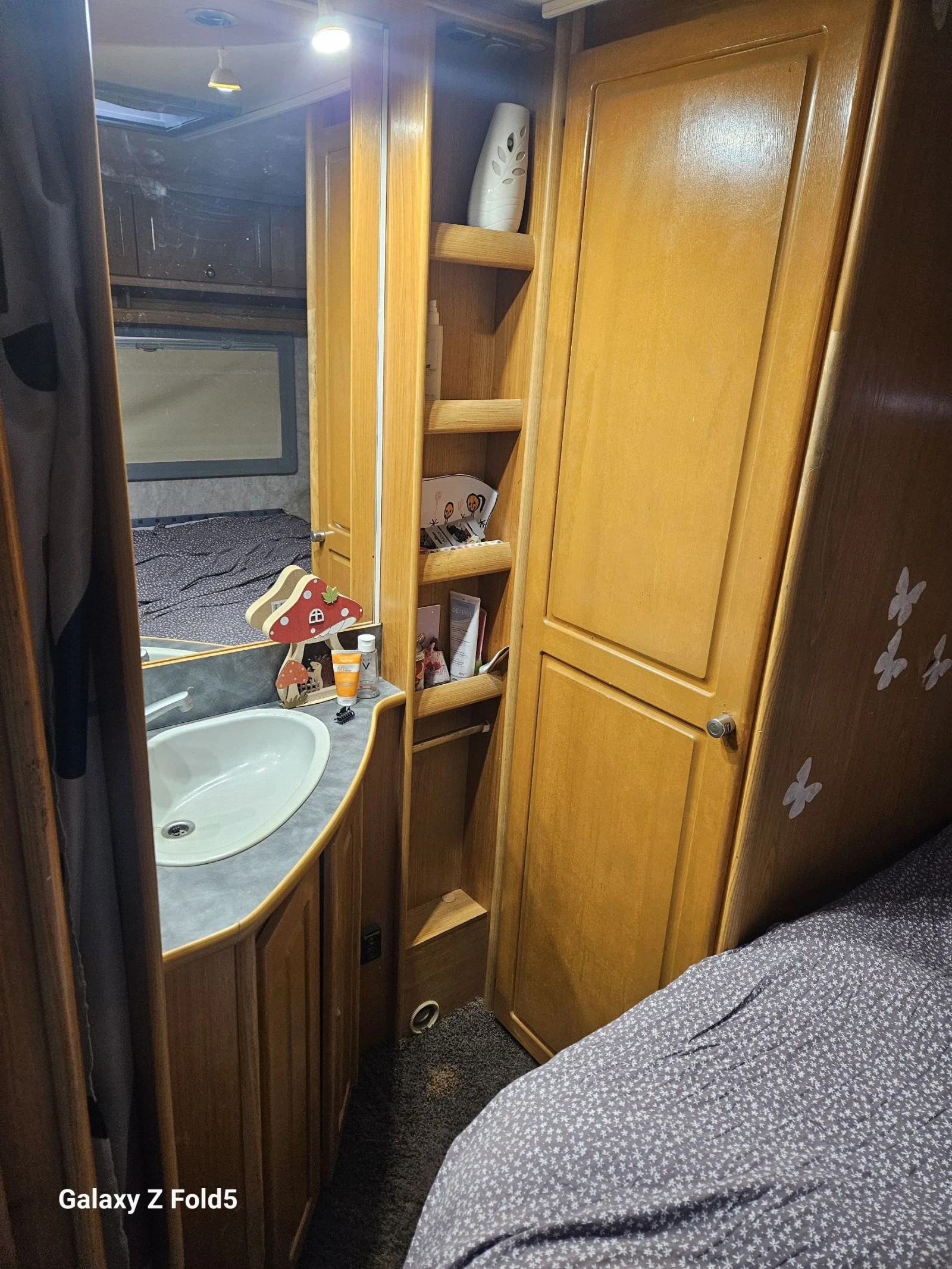 �������� Tabbert | Mobile.bg � ����������� 12