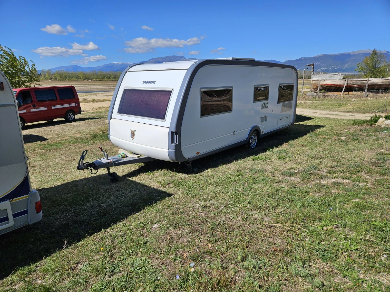 �������� Tabbert | Mobile.bg � ����������� 1