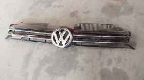 Предна решетка за VW Golf VI, снимка 1 - Части - 45136564