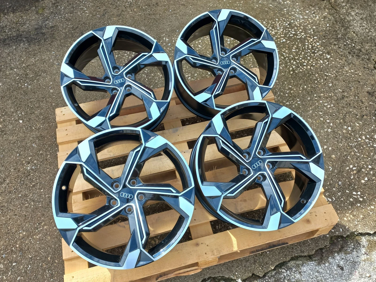   Audi | Mobile.bg   3