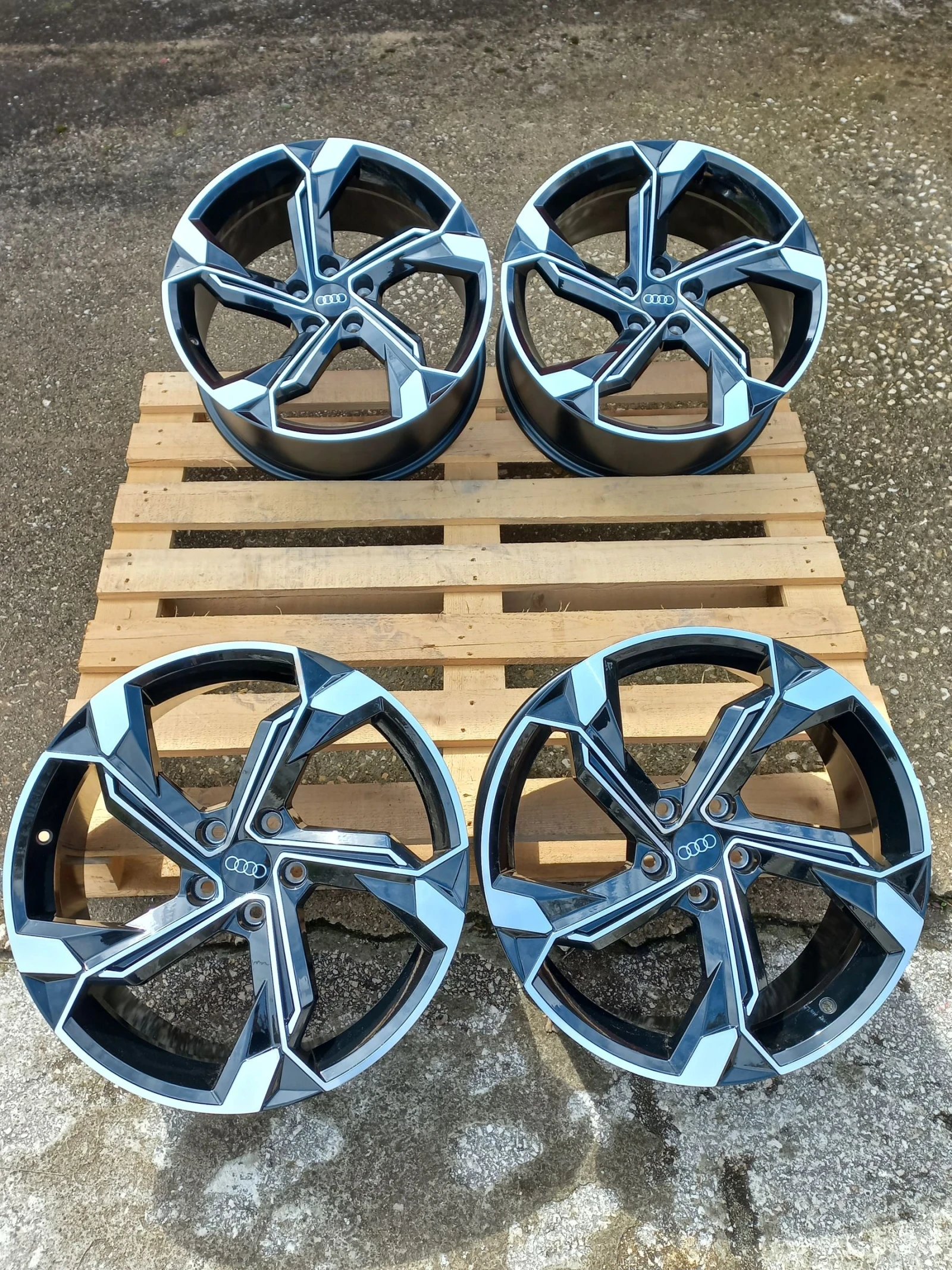   Audi | Mobile.bg   12