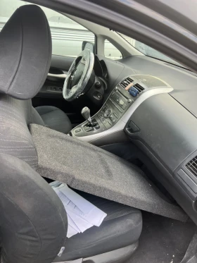Toyota Auris 1.4D4D, снимка 5