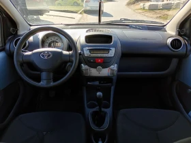 Toyota Aygo 1.0i 12V 67Hp, снимка 8