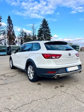 Seat Leon Xperience 4х4/Лизинг - 5900 първоначална 280лв/мес, снимка 5