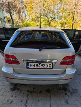 Mercedes-Benz B 200, снимка 1