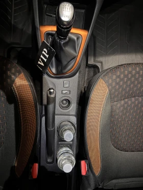 Renault Captur Bose edition, снимка 15