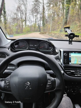 Peugeot 208 1.2 | Mobile.bg    9