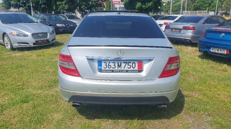 Mercedes-Benz C 220 * * ТОП СЪСТОЯНИЕ* * * , снимка 5 - Автомобили и джипове - 40994981