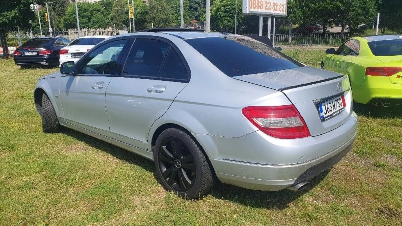 Mercedes-Benz C 220 СОБ ЛИЗИНГ* * * ТОП СЪСТОЯНИЕ* * * , снимка 4 - Автомобили и джипове - 40994981