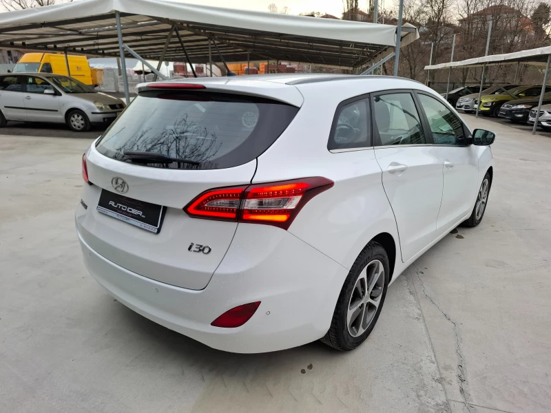 Hyundai I30 Wagon 1.6CRDi - 173 295 км, снимка 5 - Автомобили и джипове - 49524523