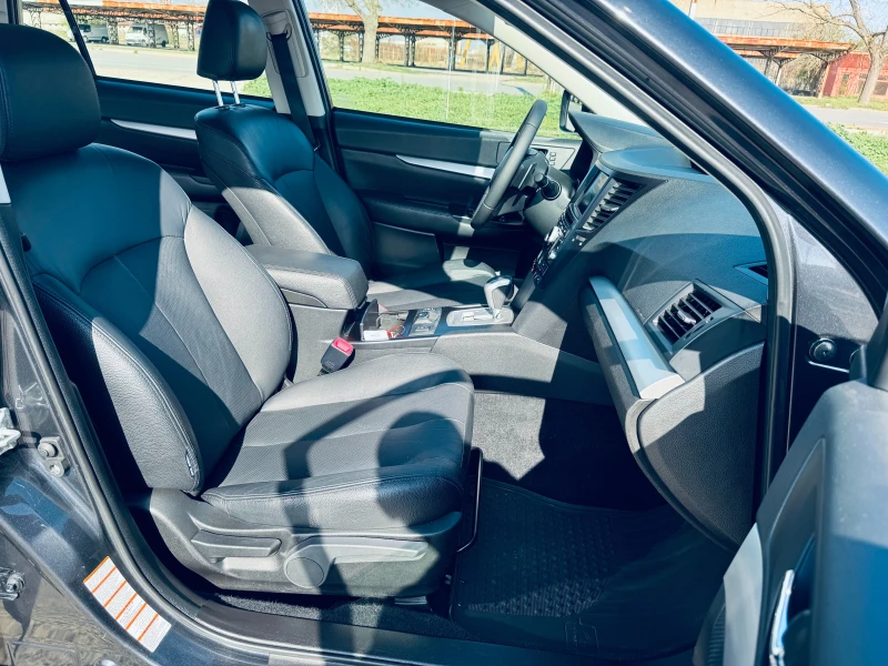 Subaru Outback Нов внос Швейцария ТОП СЪСТОЯНИЕ , снимка 10 - Автомобили и джипове - 49691732