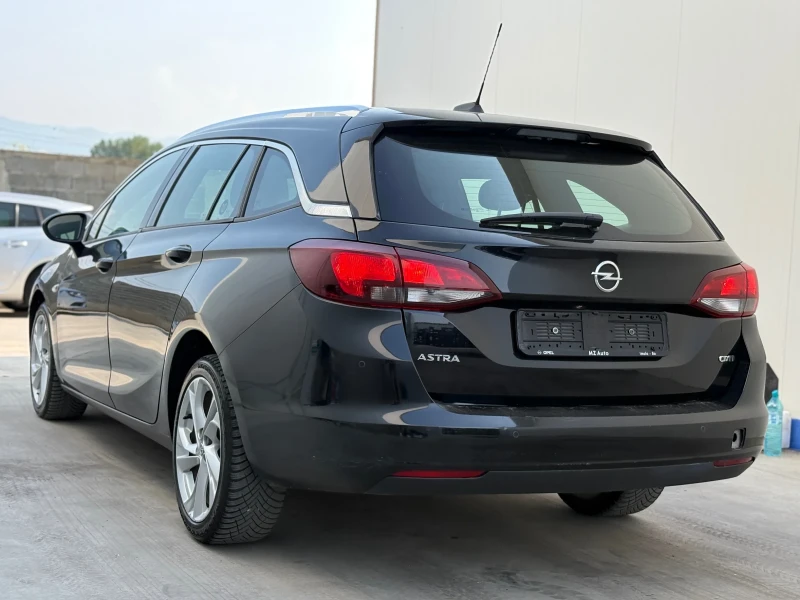 Opel Astra 1.6 CDTi* Cosmo* Navi* LED* EURO6* Нови Гуми* , снимка 4 - Автомобили и джипове - 50633708