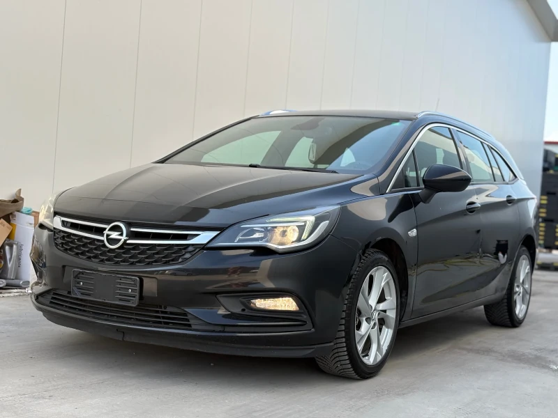 Opel Astra 1.6 CDTi* Cosmo* Navi* LED* EURO6* Нови Гуми* , снимка 2 - Автомобили и джипове - 50633708