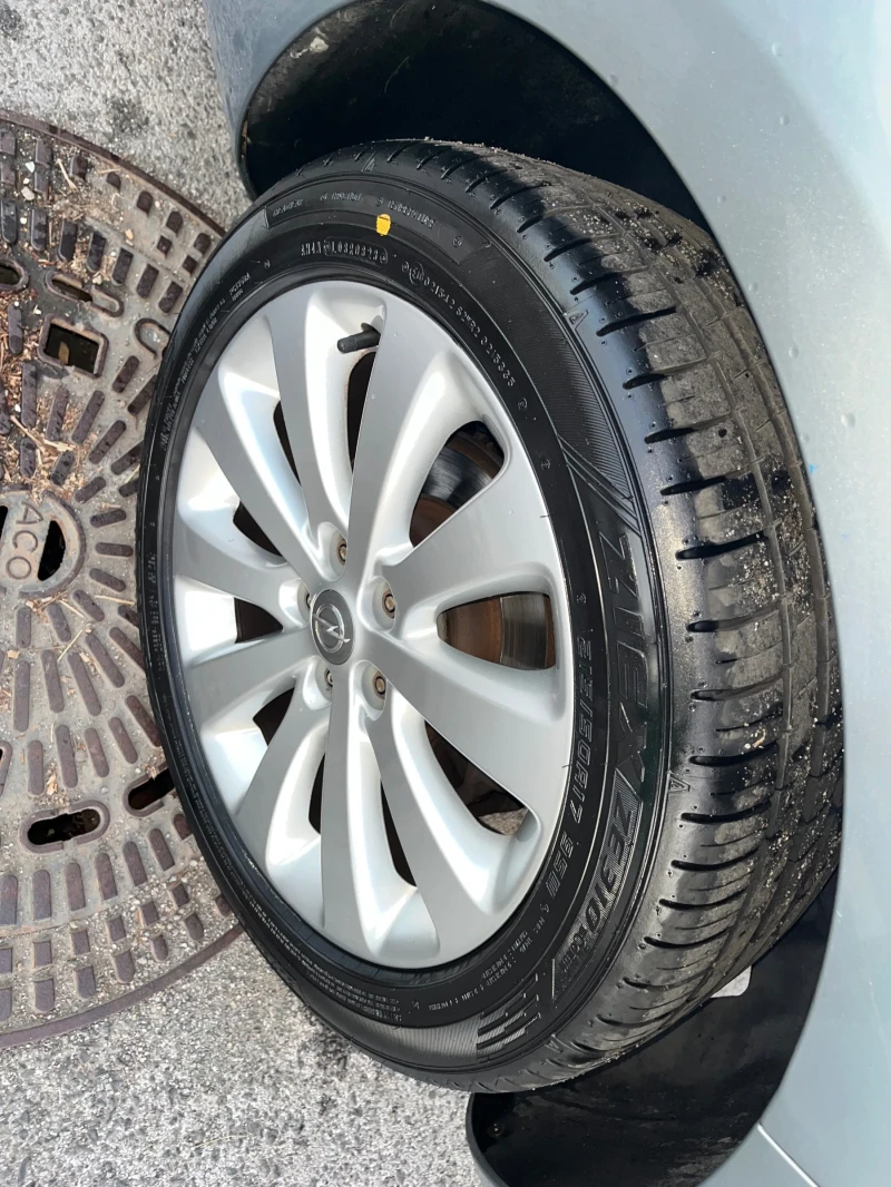 Opel Astra, снимка 6 - Автомобили и джипове - 52388282