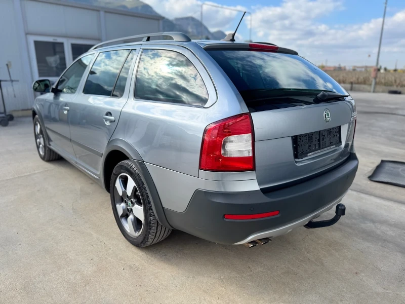 Skoda Octavia SCOUT, снимка 4 - Автомобили и джипове - 52041106