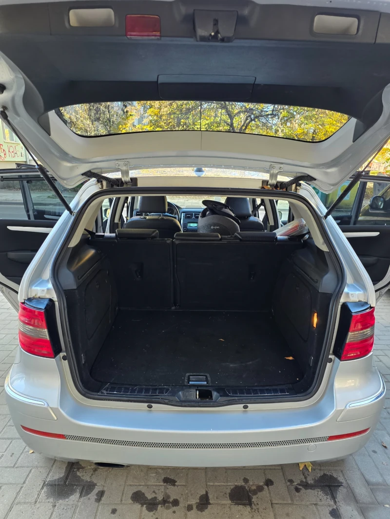 Mercedes-Benz B 200, снимка 10 - Автомобили и джипове - 52421372