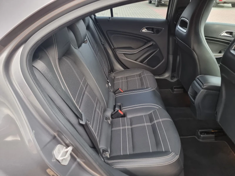 Mercedes-Benz A 180 1.6, снимка 12 - Автомобили и джипове - 52550642