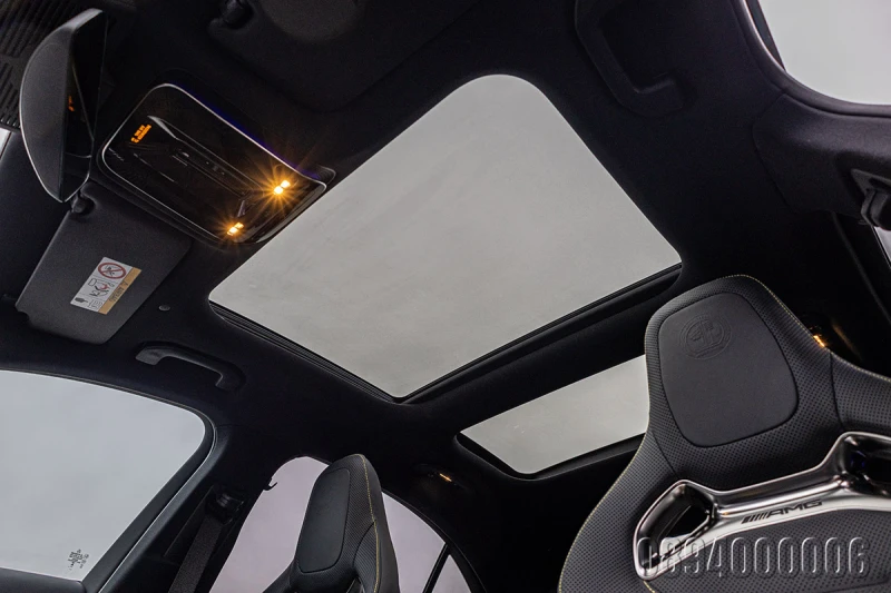 Mercedes-Benz C 63 AMG S 4M E PERF PLUG CARBON PANORAMA EXCLUSIVE DESIGNO, снимка 12 - Автомобили и джипове - 52656921