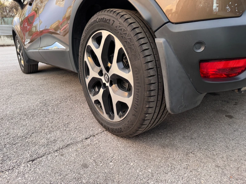 Renault Captur Bose edition, снимка 16 - Автомобили и джипове - 52675116